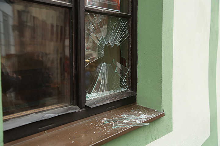 A2B Glass are able to board up broken windows while they are being repaired in Streatham Hill.